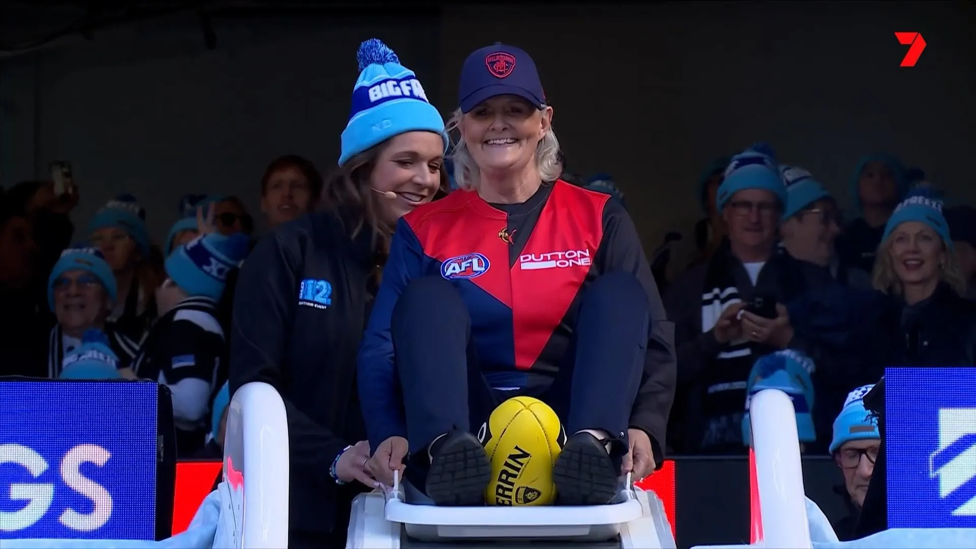 Governor general takes the plunge in first Big Freeze since Neale Daniher’s death – video