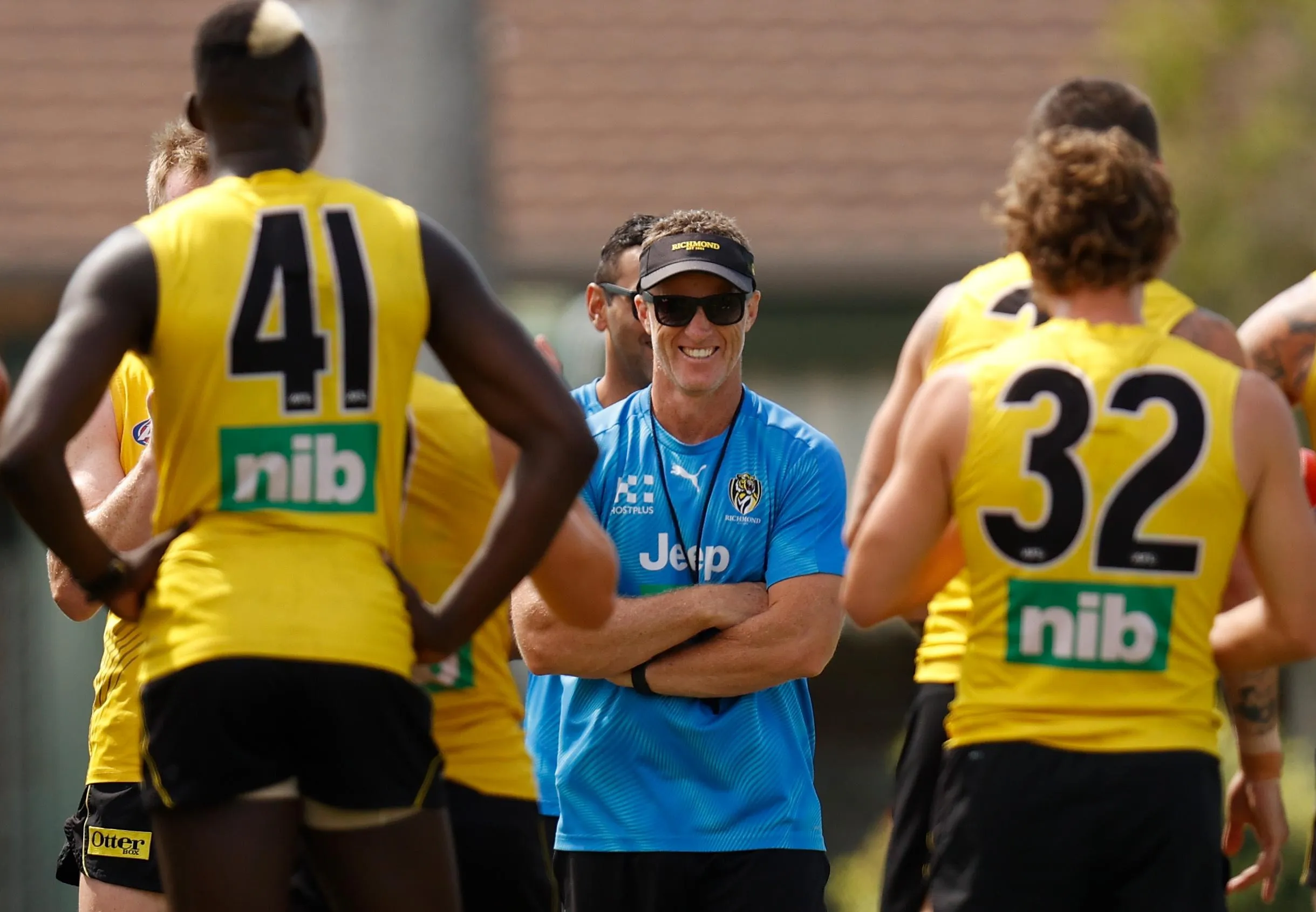 Damien Hardwick at Richmond training in 2020