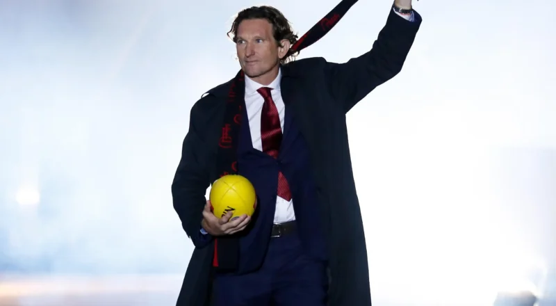 From the Pocket: Spectre of James Hird looms large but his return is the last thing Essendon need
