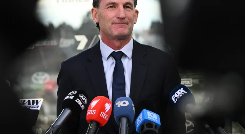 Banned Sydney Swans players not welcome at Brownlows as AFL delays inquiry until police probe concludes