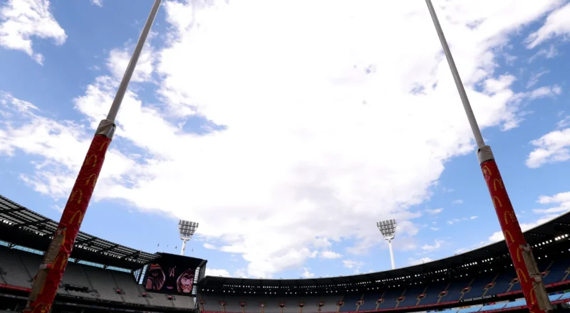 Hawthorn Hawks v Brisbane Lions: AFL preliminary final – live